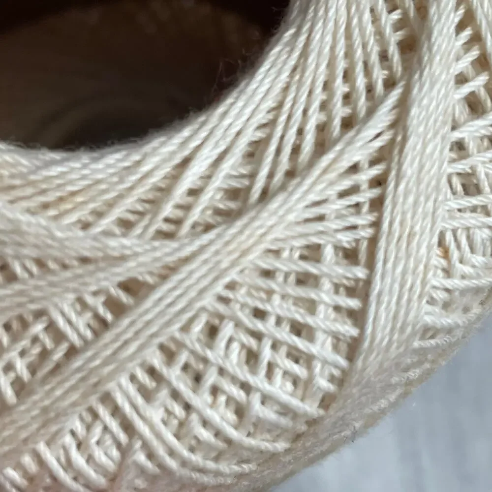 Vintage Crochet Thread Off White/ White Mercerized Cotton Lot of 4 READ DSCPT